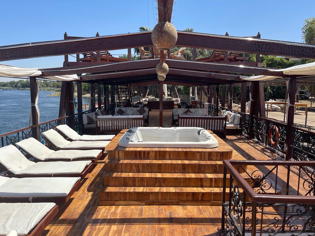 Africa Queen Dahabyia