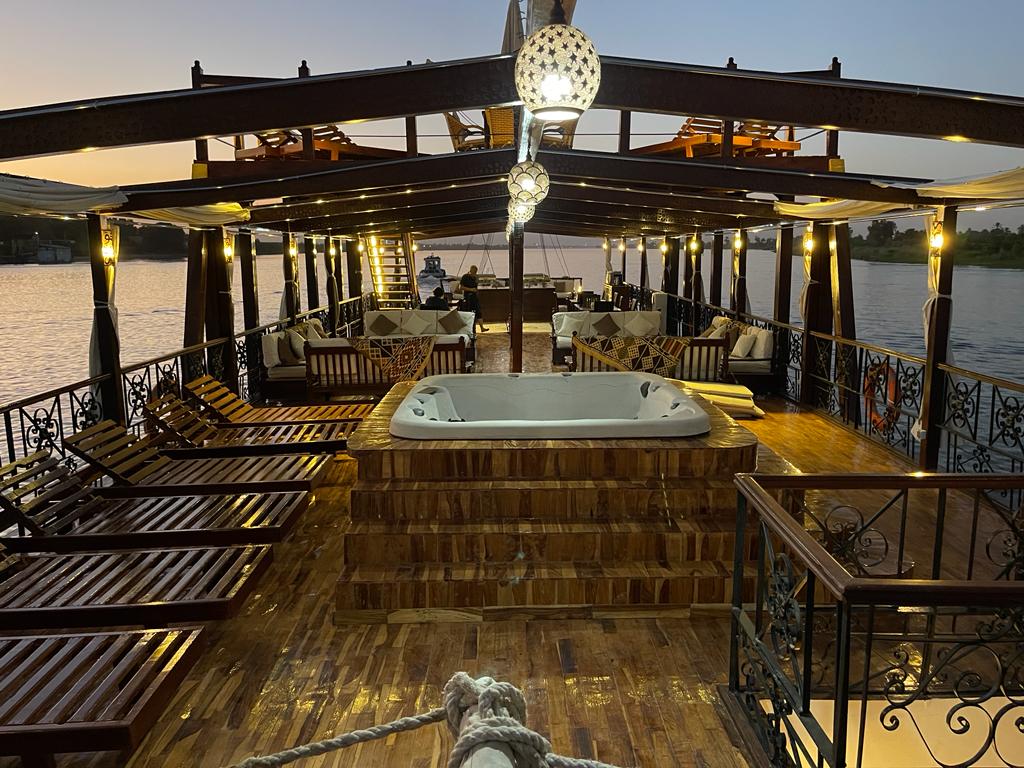 Africa Queen Dahabyia